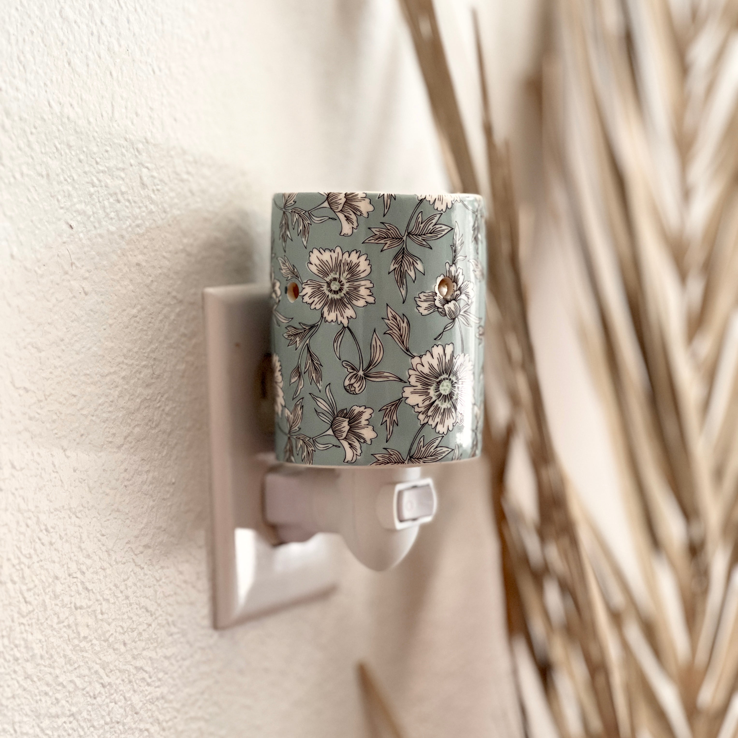 Pale Blue Floral Pluggable Wax Warmer